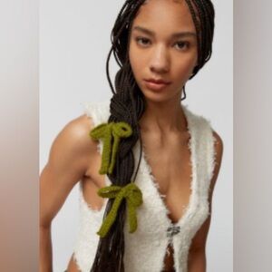 NWT URBAN OUTFITTERS brushed hairbow hairclip